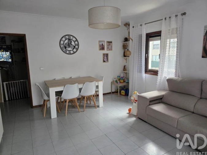 Apartamento T3 para Venda em Rio Tinto Foto 4