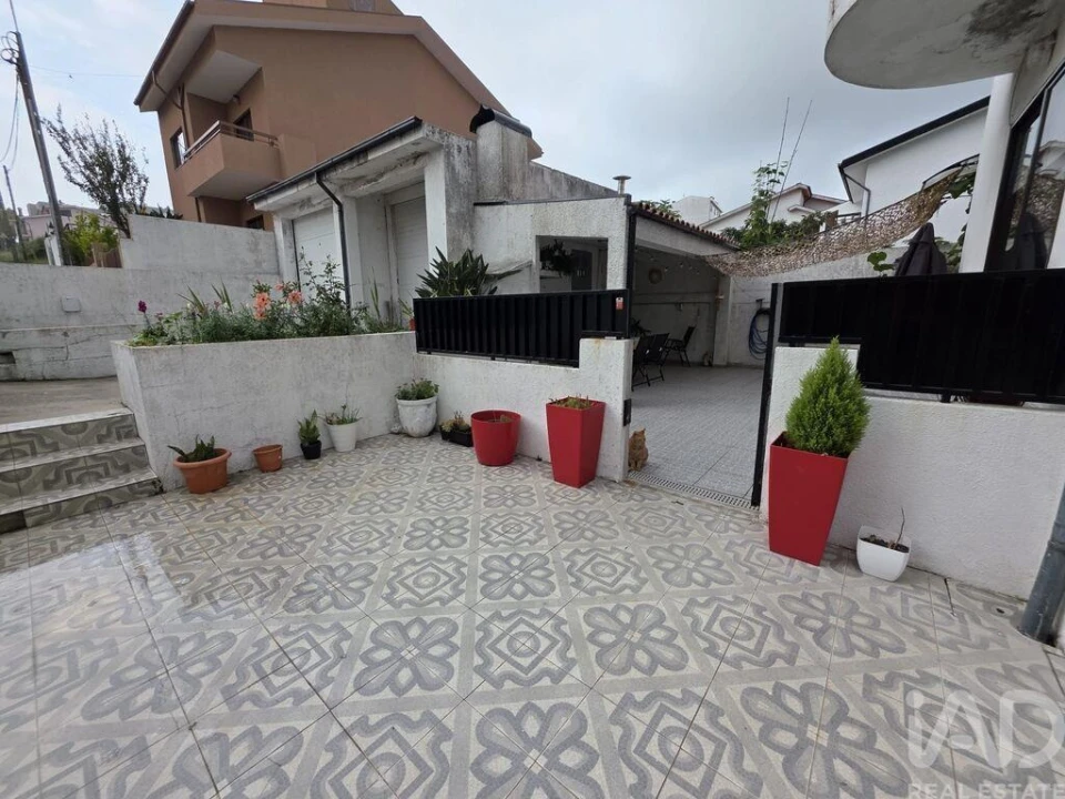Apartamento T3 para Venda em Rio Tinto Foto 28