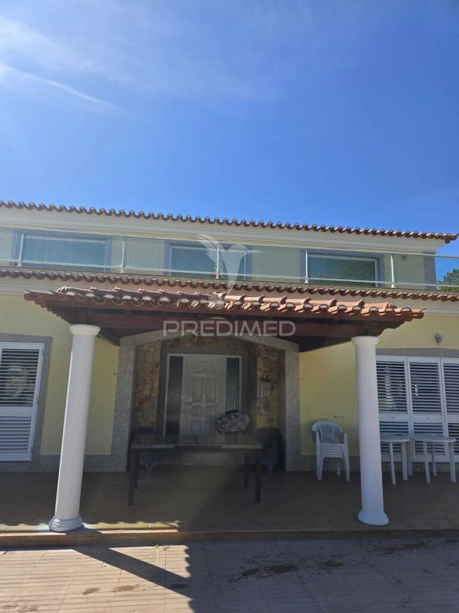 Moradia T5 para Venda em Azeitão (São Lourenço e São Simão) Foto 12
