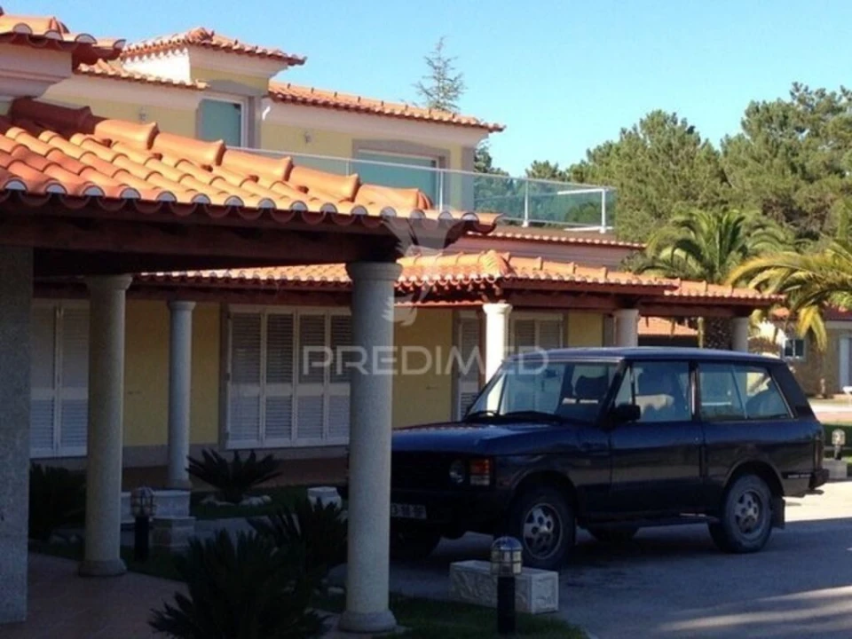 Moradia T5 para Venda em Azeitão (São Lourenço e São Simão) Foto 13