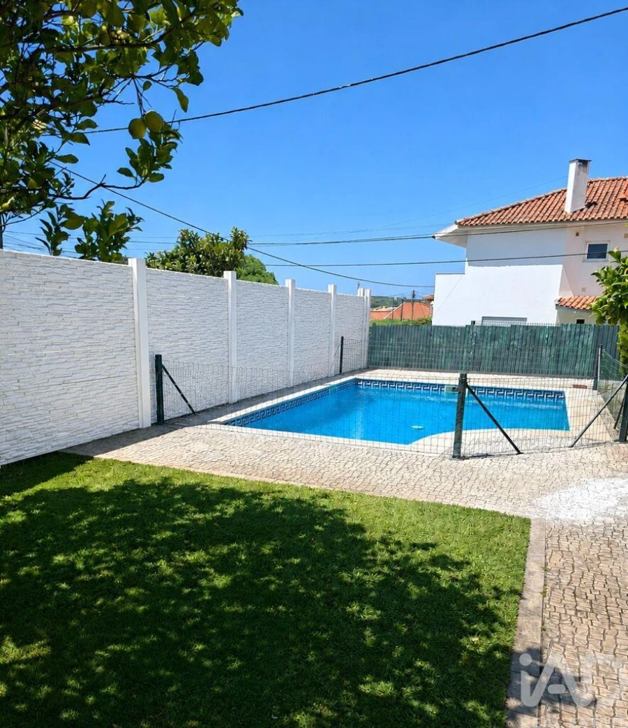 Moradia T5 para Venda em Alcabideche Foto 38