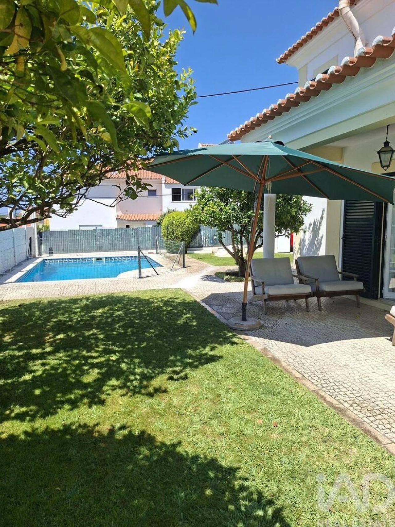 Moradia T5 para Venda em Alcabideche Foto 37