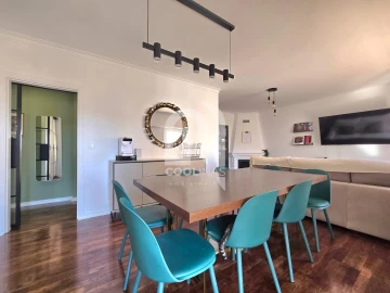 Apartamento T2 para Venda em Queluz e Belas