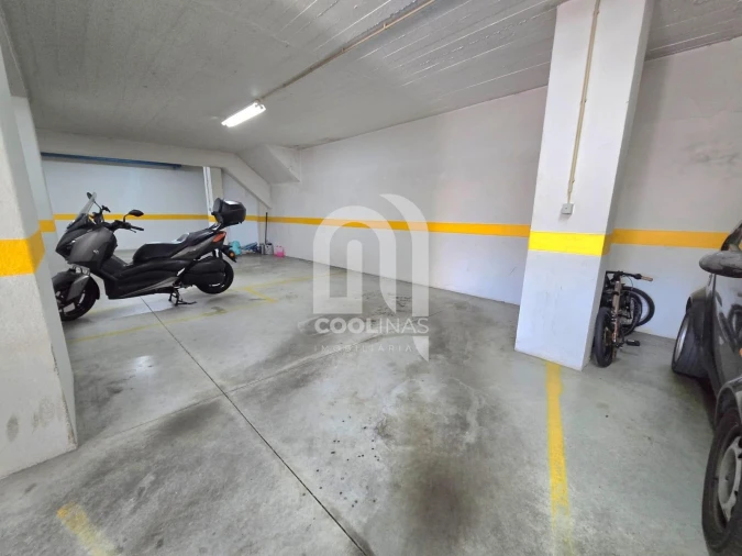 Apartamento T2 para Venda em Queluz e Belas Foto 32