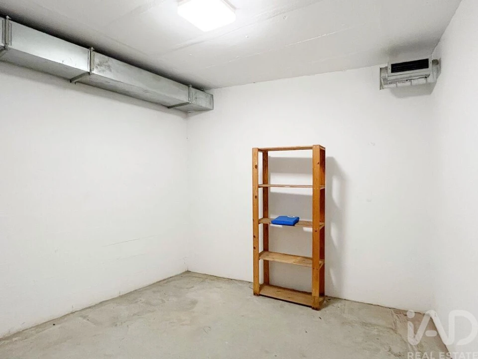 Apartamento T2 para Arrendamento em Ajuda Foto 17