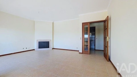 Apartamento T3 para Venda em Paços de Brandão