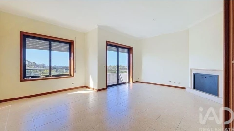 Apartamento T3 para Venda em Paços de Brandão