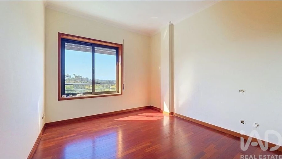 Apartamento T3 para Venda em Paços de Brandão Foto 13