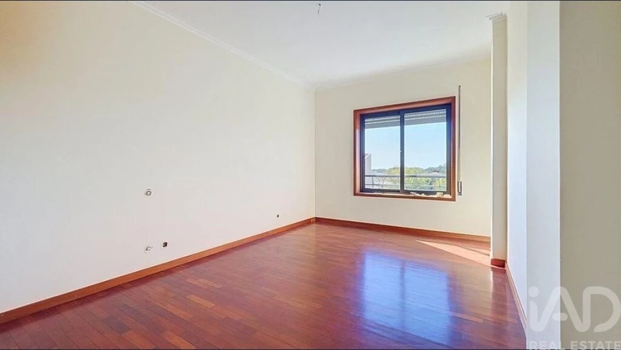 Apartamento T3 para Venda em Paços de Brandão Foto 17