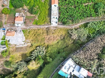 Terreno para Venda em Ribeira Brava