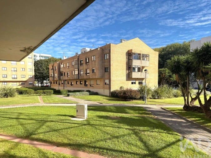 Apartamento T1 para Venda em São Mamede de Infesta e Senhora da Hora Foto 15