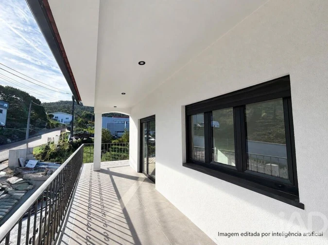 Moradia T6 para Venda em Vila Franca Foto 3