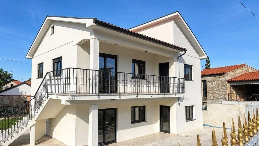 Moradia T6 para Venda em Vila Franca