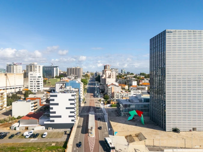 Loja para Arrendamento em Lordelo do Ouro e Massarelos Foto 19