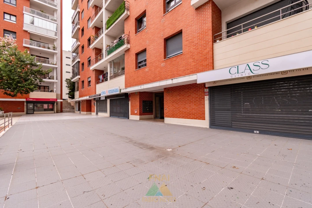 Apartamento T3 para Venda em Odivelas Foto 23