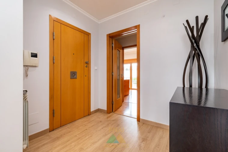 Apartamento T3 para Venda em Odivelas Foto 19