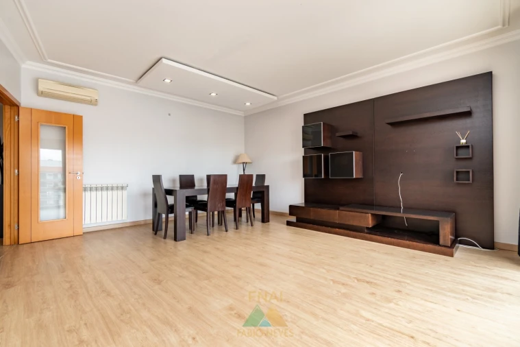 Apartamento T3 para Venda em Odivelas Foto 26