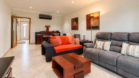 Apartamento T2 para Venda em Albufeira e Olhos de Água