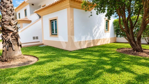 Apartamento T2 para Venda em Albufeira e Olhos de Água