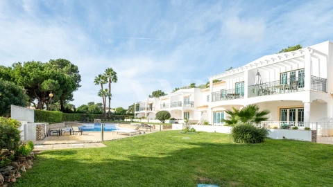 Apartamento T2 para Venda em Albufeira e Olhos de Água