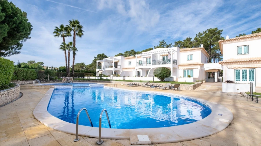 Apartamento T2 para Venda em Albufeira e Olhos de Água Foto 23