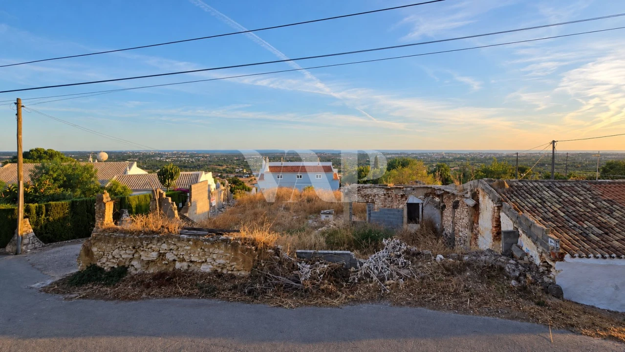 Terreno para Venda em Boliqueime Foto 1