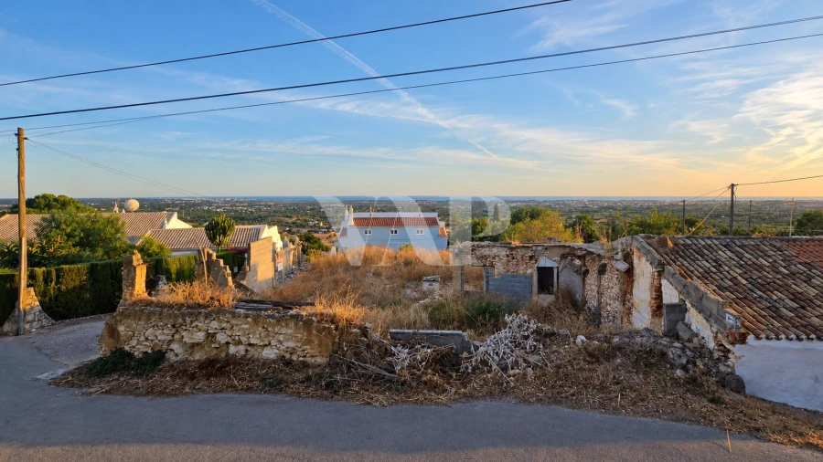 Terreno para Venda em Boliqueime