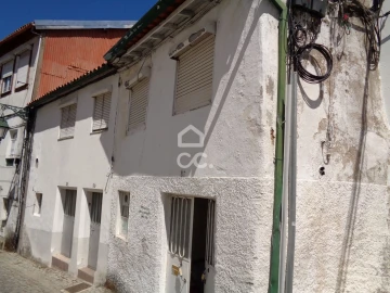 Moradia T4 para Venda em Ermesinde