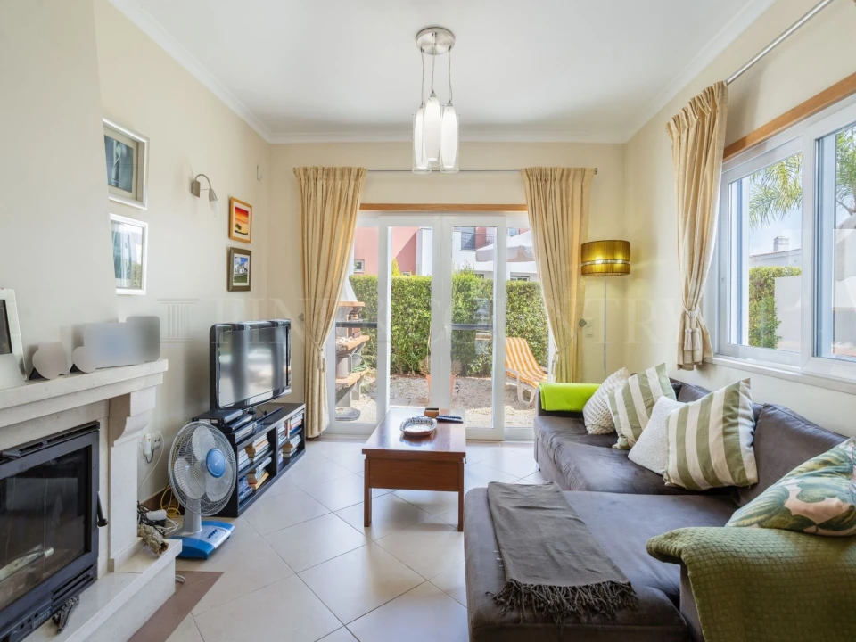 Moradia T3 para Venda em Conceição e Cabanas de Tavira Foto 8