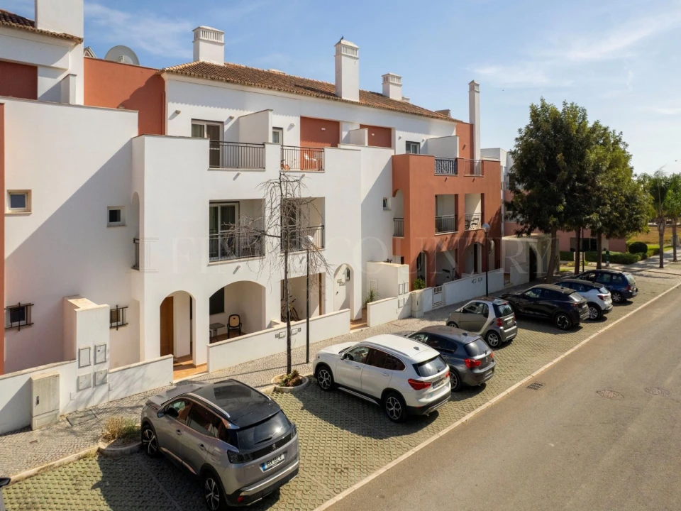 Moradia T3 para Venda em Conceição e Cabanas de Tavira Foto 1