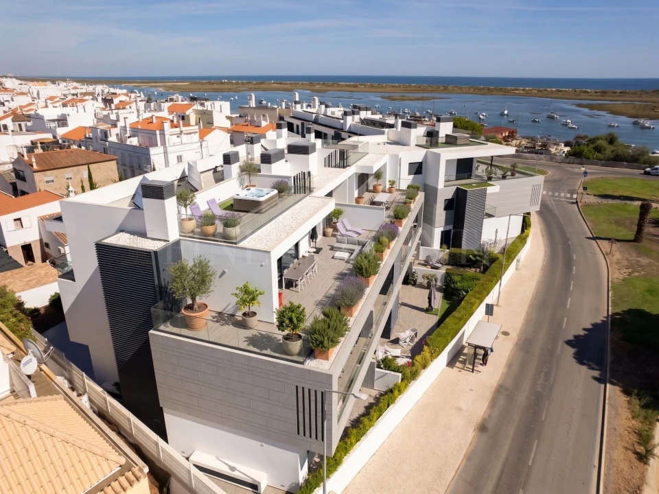 Apartamento T3 para Venda em Conceição e Cabanas de Tavira Foto 1