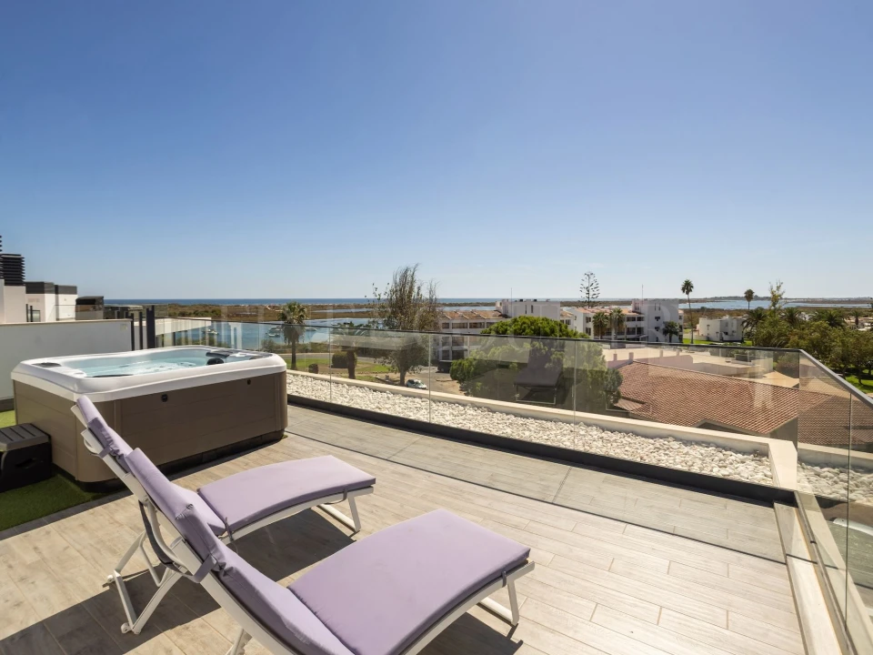 Apartamento T3 para Venda em Conceição e Cabanas de Tavira Foto 17