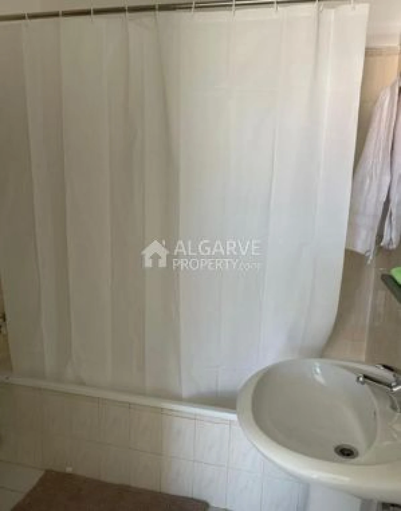 Apartamento T1 para Venda em Quarteira Foto 5