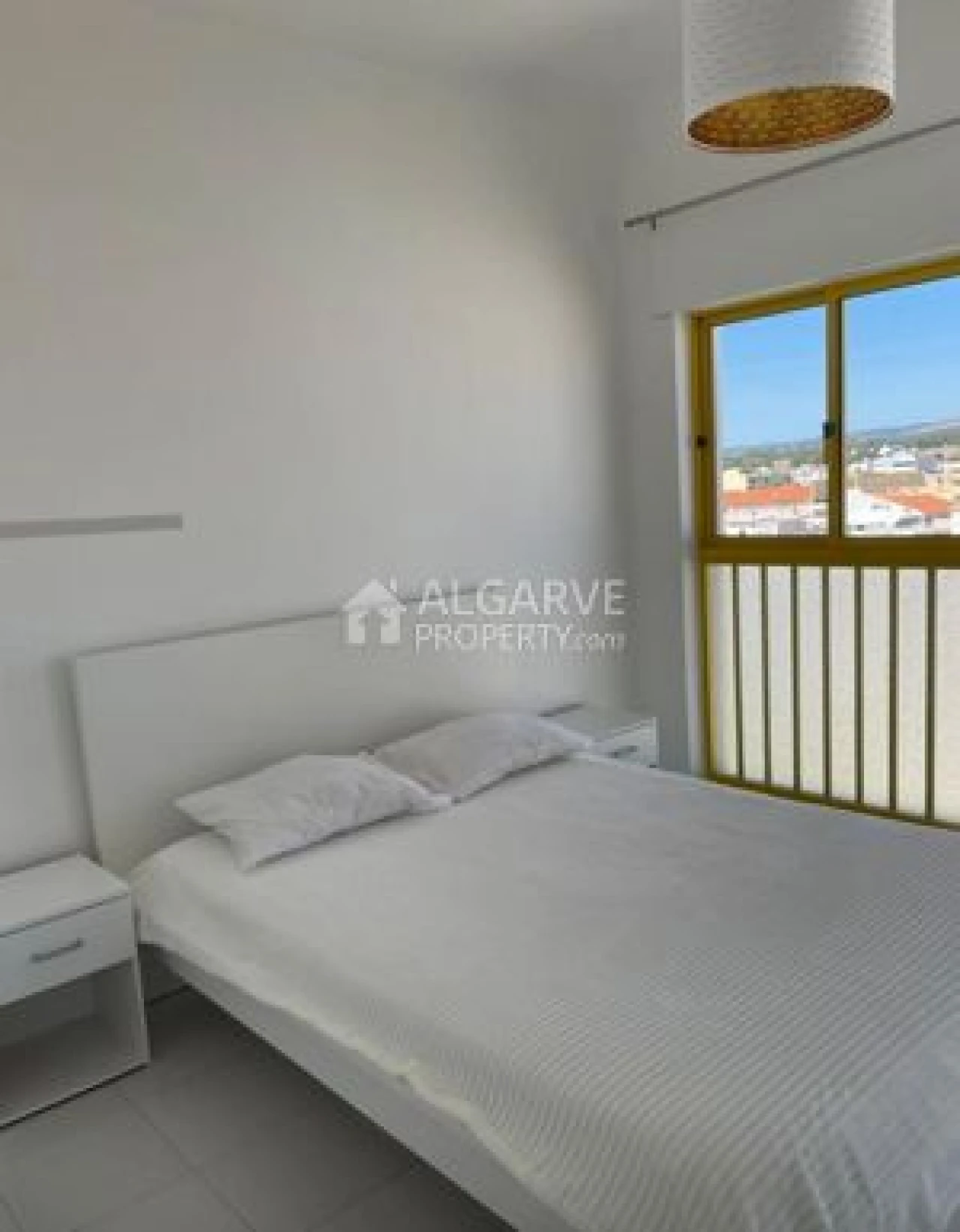 Apartamento T1 para Venda em Quarteira Foto 4