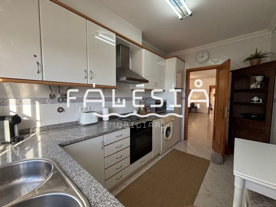 Apartamento T2 para Venda em Albufeira e Olhos de Água Foto 9