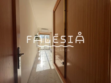 Apartamento T2 para Venda em Albufeira e Olhos de Água