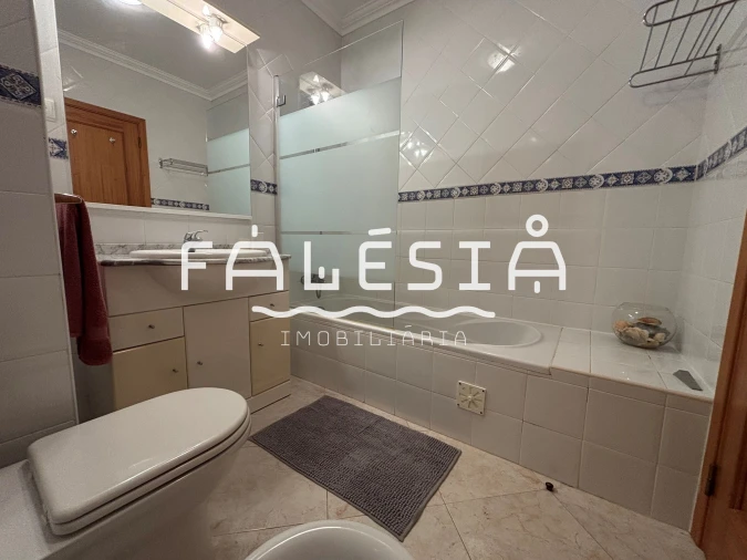 Apartamento T2 para Venda em Albufeira e Olhos de Água Foto 15