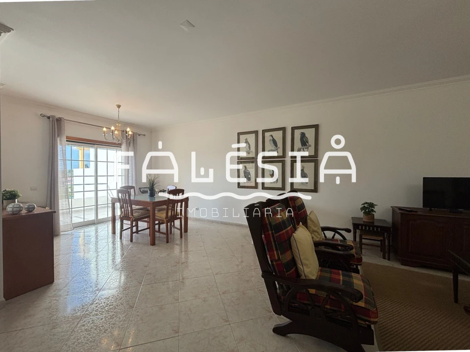 Apartamento T2 para Venda em Albufeira e Olhos de Água Foto 5