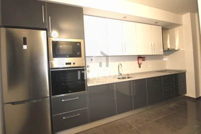 Apartamento T3 para Venda em Loule (São Clemente)