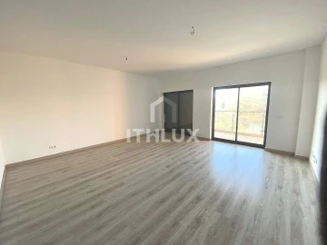 Apartamento T3 para Venda em Loule (São Clemente)