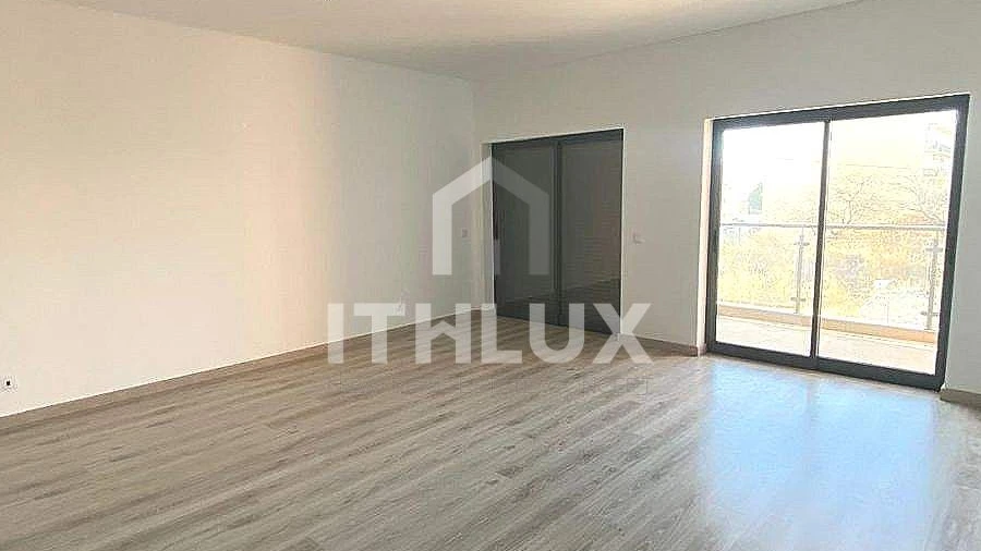 Apartamento T3 para Venda em Loule (São Clemente)