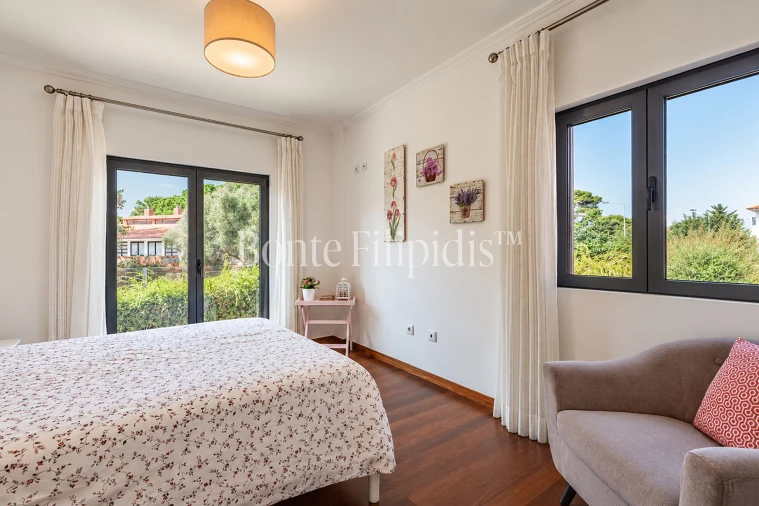 Apartamento T4 para Venda em Cascais e Estoril Foto 24