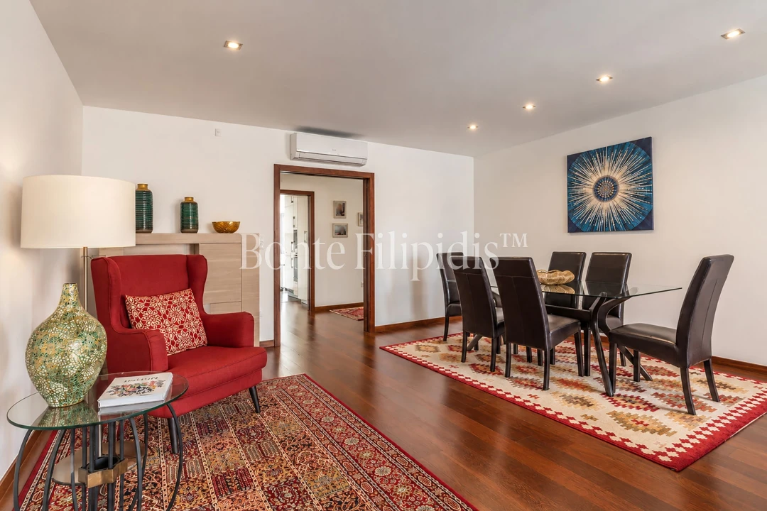Apartamento T4 para Venda em Cascais e Estoril Foto 9
