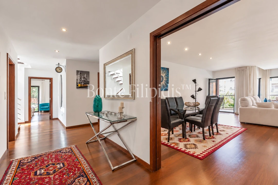 Apartamento T4 para Venda em Cascais e Estoril Foto 3