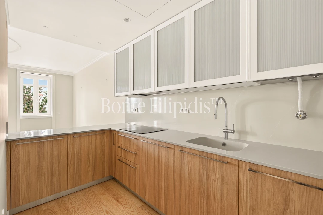 Apartamento T2 para Arrendamento em Arroios Foto 9