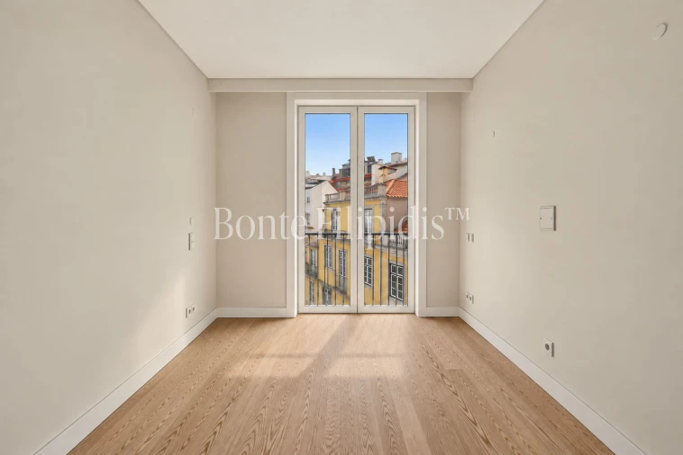 Apartamento T2 para Arrendamento em Arroios Foto 13