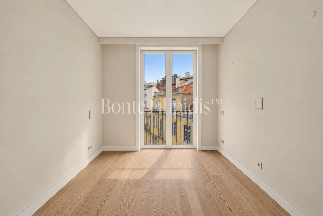 Apartamento T2 para Arrendamento em Arroios Foto 13