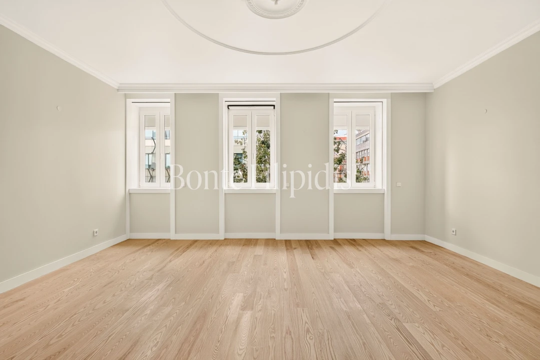 Apartamento T2 para Arrendamento em Arroios Foto 3