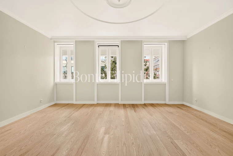 Apartamento T2 para Arrendamento em Arroios Foto 3