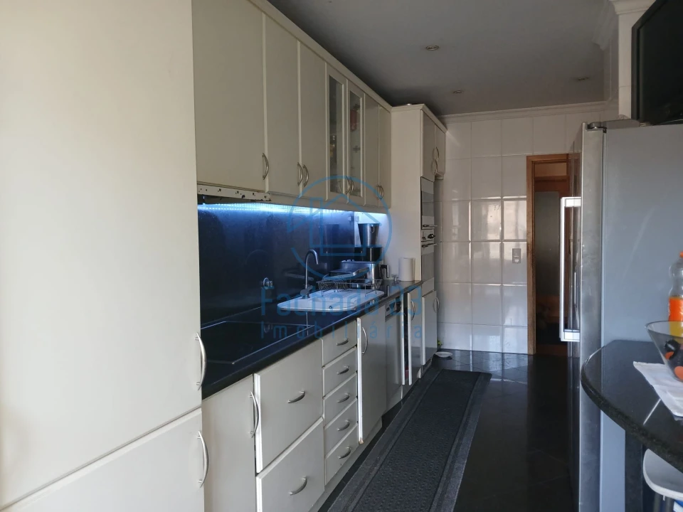 Apartamento T2 para Venda em Santa Marinha e São Pedro da Afurada Foto 9